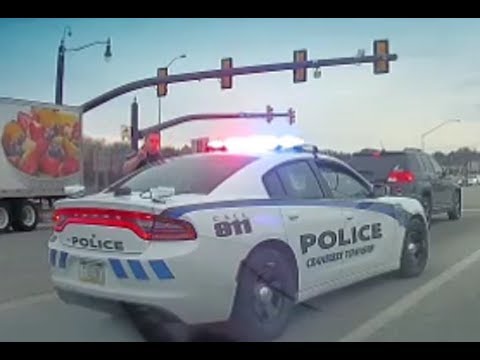 Red Light Runner INSTANT JUSTICE | Dash Cam Video | JJGeneral1 Vlogs | Road Rage Car Cops Police