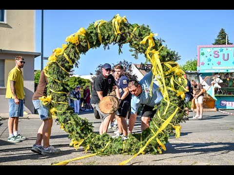 Dreieich / Sprendlingen - Kerbebaum aufstellen 09.08.2025