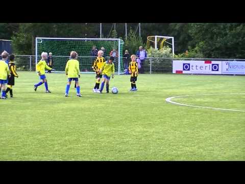 Bas 1e wedstrijd F7  tegen LSVV F6  (8-3 gewonnen!)