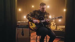 Video thumbnail for Soundcheck - Hartwood Novella Hollowbody Guitar, Tobacco Sunburst by Gear4music Guitars