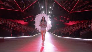 THE OFFICIAL 2018 VICTORIA’S SECRET FASHION SHOW