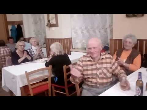 Samšina - hraje skupina Srazilka