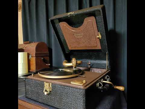 Johnnie Johnston（ジョニー・ジョンストン）♪As Long As I Live♪ 1946年 78rpm. Brunswick Panatrope phonograph.