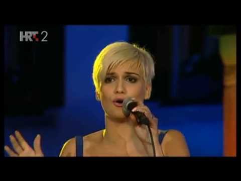 Andrea Paškvan - Sama san kriva (MIK 2013 live)
