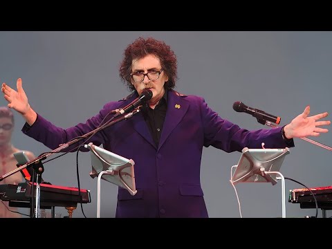 Charly García - Líneas Paralelas (4K 2013)