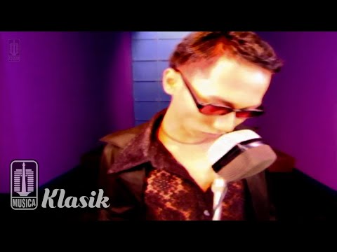 Tic Band - Tidak Jelas (Official Music Video)