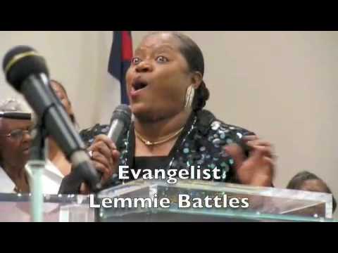 EVANGELIST LEMMIE BATTLES SINGS AGAIN! pt1