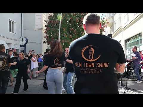 Flashmob - ARTETT "Buntes Stadtfest Wiener Neustadt'24"