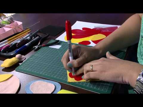 Mulher.com 23/01/2015 - Cinderela em feltro por Priscila Kassouf Parte 1