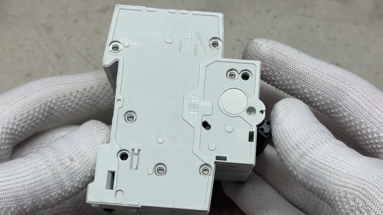 Автоматический выключатель ABB BMS413-C10 3p 10A тип C серия Basic 2CDS643041R0104