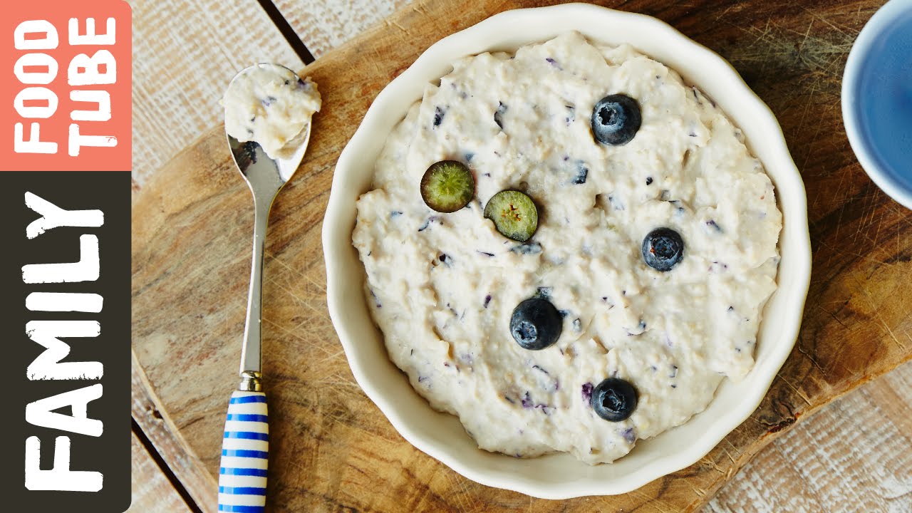 Blueberry & chickpea puree: Michela Chiappa