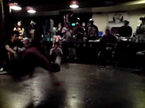 Lil sin(freakshow)  vs superboogie (killing fieldz)