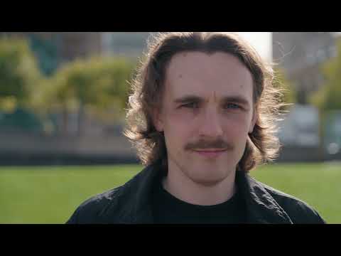 Portrait Kaleb Erdmann | Deutscher Buchpreis 2025