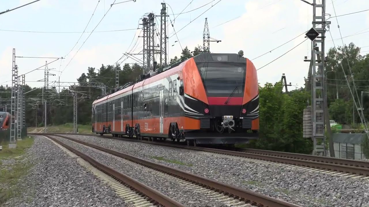 Электропоезд 21Ev-3340 на ст. Пяэскюла / 21Ev-3340 EMU at Pääsküla station