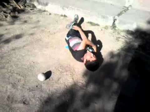 El secuestro de oso de barro negro (grasioso)