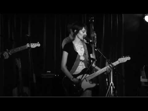 A Thousand Years - Erin Lang & The Foundlings Live at The Luminaire, London.