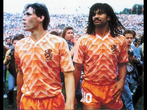 Two of the greatest ducth football artists | Ruud Gullit & Marco Van Basten | Football Immortals