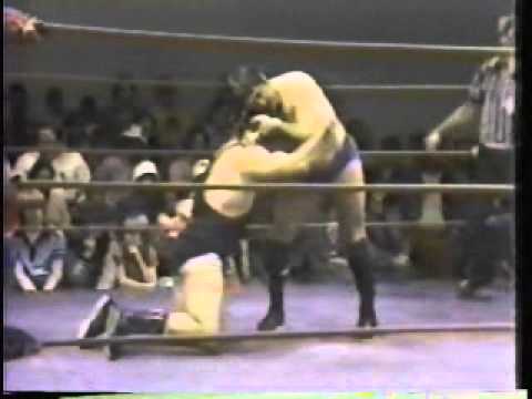 Tony Charles vs. Les Thornton.wmv