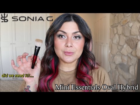 NEW Sonia G Mini Essentials Oval Hybrid brush | compares to the sheer buffer brush 