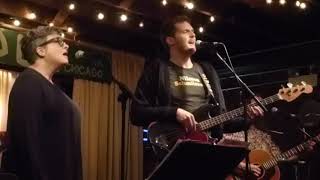 The Flat Five (with Kiefo Nilsson) - Turn On Your Radio