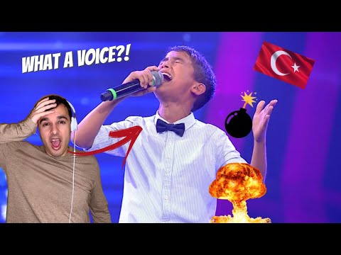WHAT A INSANE VOICE 😱 Italian React 🇹🇷 Şahin Kendirci ‘Keskin Bıçak’ | The voice kids Turkey Final |