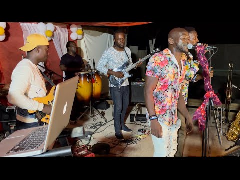 😱Okyjems De Anbyans Tèt Dwat Lage yon Modèl Konpa Bwa Kale 😱Djaz La Move Move👏🤸‍♂️