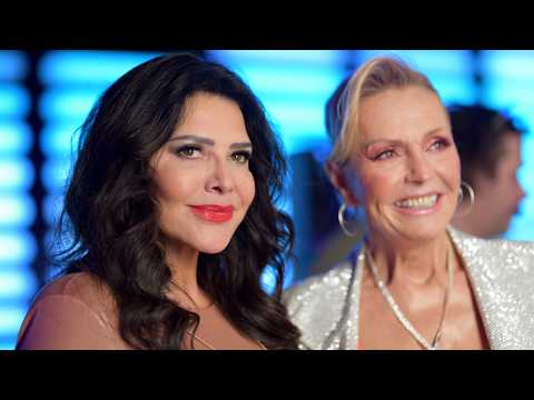 Ilona Csáková & Helena Vondráčková - Proč mě nikdo nemá rád (I Say A Little Prayer)