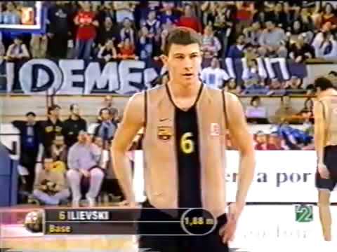 2003/04.- Adecco Estudiantes Vs. FC Barcelona (Liga ACB - Jª22)