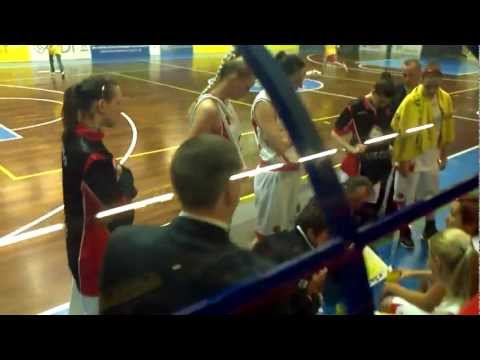 Grande GEAS BASKET - staff & team 2011/12 -- Timeout