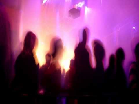 DJ Arne L II - Testbitching [Original Mix]