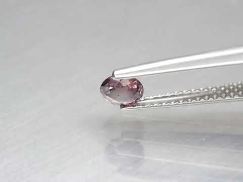 Natuurlijk Natuurlijke saffier Rond Kleur Paarsachtig roze 0,32 ct.