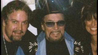 The making of The Last Recordings of Waylon Jennings with footage of Waylon perfoming in studio.