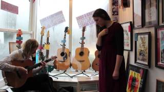 Josienne Clarke & Ben Walker