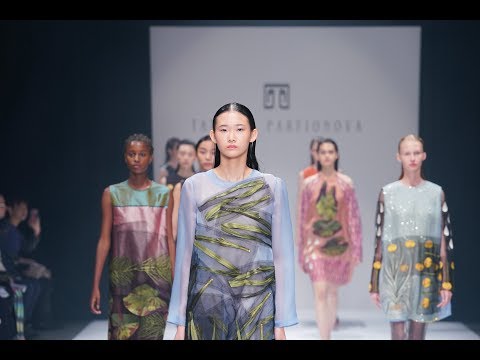 TATYANA PARFIONOVA SS 2020 BLACK DRAGONFLY / "Черная стрекоза" / TOKYO