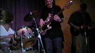 NO SHADOW KICK BAND Live at The Luna Lounge 4-02-99