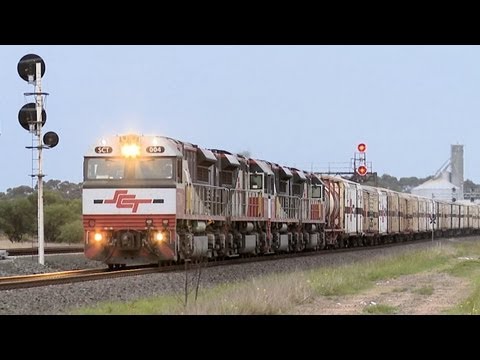 SCT Freight Train at Lara, Victoria (5/5/2011) - PoathTV Australian Trains & Railways