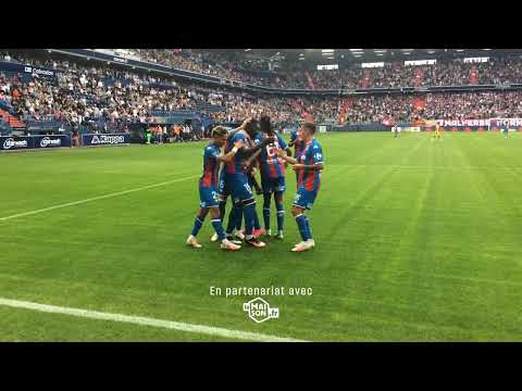 Le but d'Alexandre Mendy vu depuis le bord de la pelouse (J2 Ligue 2 BKT : SMCaen 2-0 Pau FC)