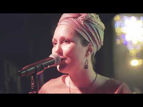 Shamanika & Pablo Raster - Rhake (live)