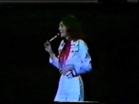 Carpenters Live - Osaka, Japan - 1976
