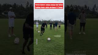 Download lagu Coach Patrick Kluivert Mengecek Lapangan Untuk TC Timnas 🇲🇨🔥 #patrickkluivert mp3