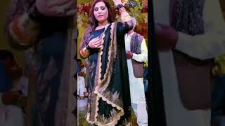 pakistani dance shalwar and kameez dancing