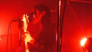 Nicole Sabouné - Bleeding Faster (Woah Dad HQ, Göteborg 2015)