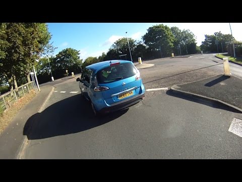 RE62ZWH - MGIF Left Hook Despite My Indication