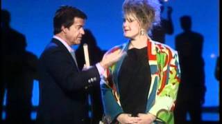 Dick Clark Interviews Alison Moyet - American Bandstand 1985