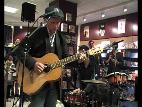 Bo Kaspers Orkester - Undantag, Live at NK, Stockholm, Sweden 2(3)