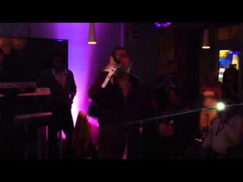 Roko Kasumovic - Covek na uglu - JUZNI VETAR TRAZI ZVEZDU  2012