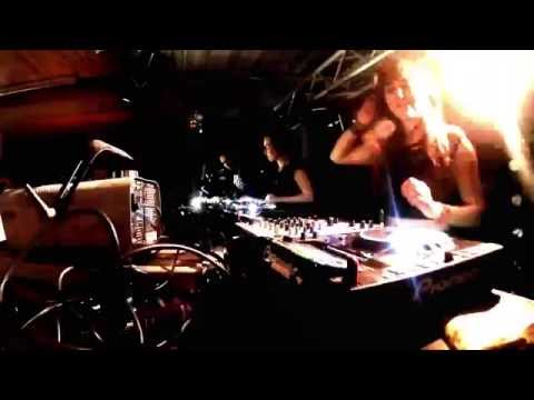 No Dolls @ Liberty White Summer Edition