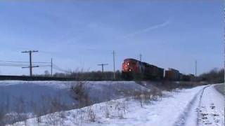preview picture of video 'Brand New CN SD70M-2 8958 Leading Eastbound Freight at Mile 197'