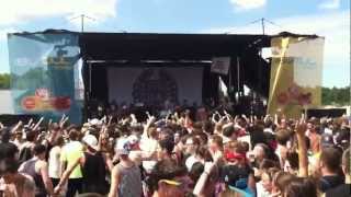 Four Year Strong - &quot;What the Hell is a Gigawatt?&quot; Live Warped Tour 7/21/12 Nassau Coliseum