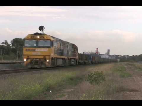 Australian Trains - Steel Train Geelong, Victoria